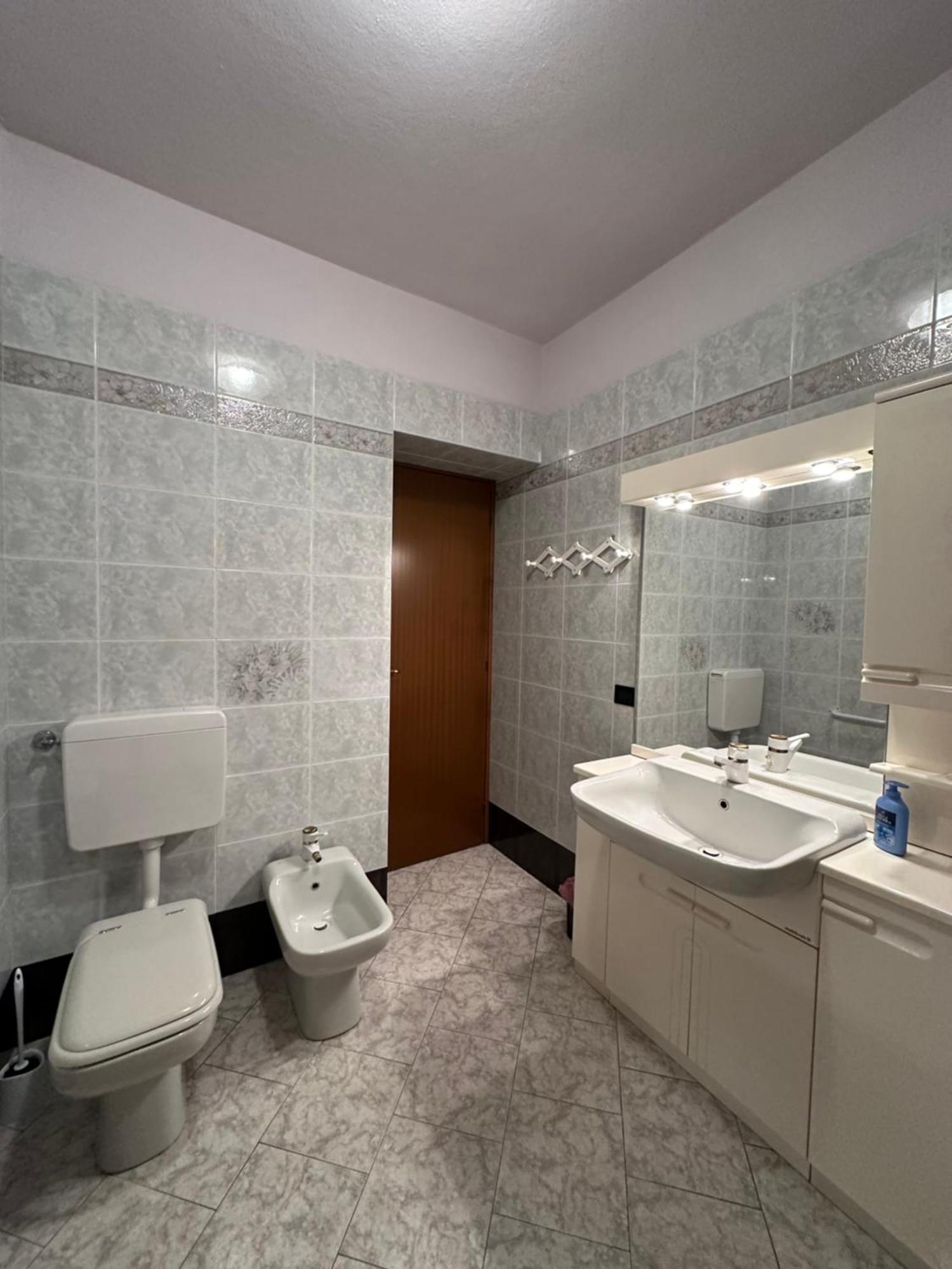 B&B Orchidea Bianca Gattico ภายนอก รูปภาพ